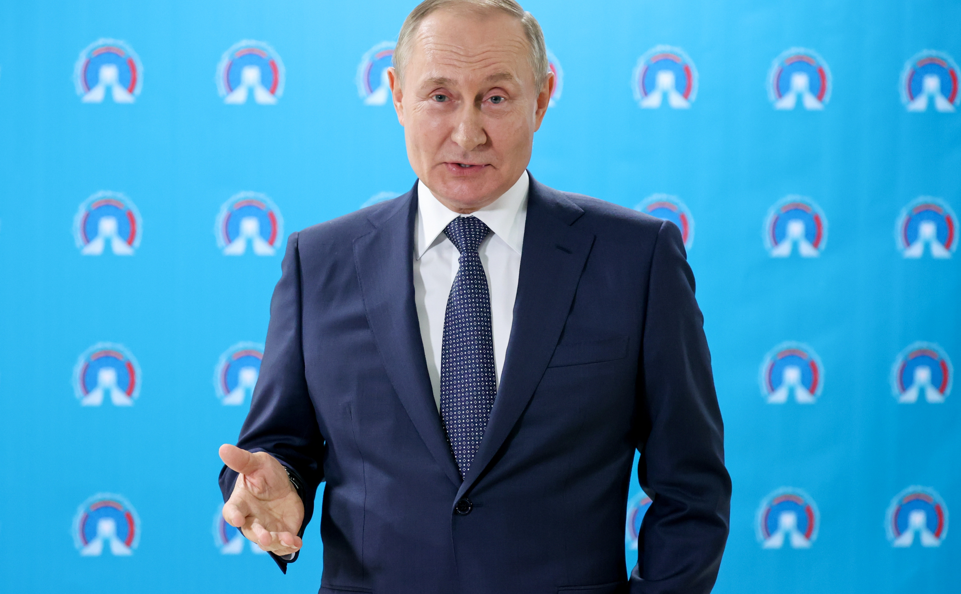 Путин предупредил о взлете цен до небес из-за потолка стоимости нефти