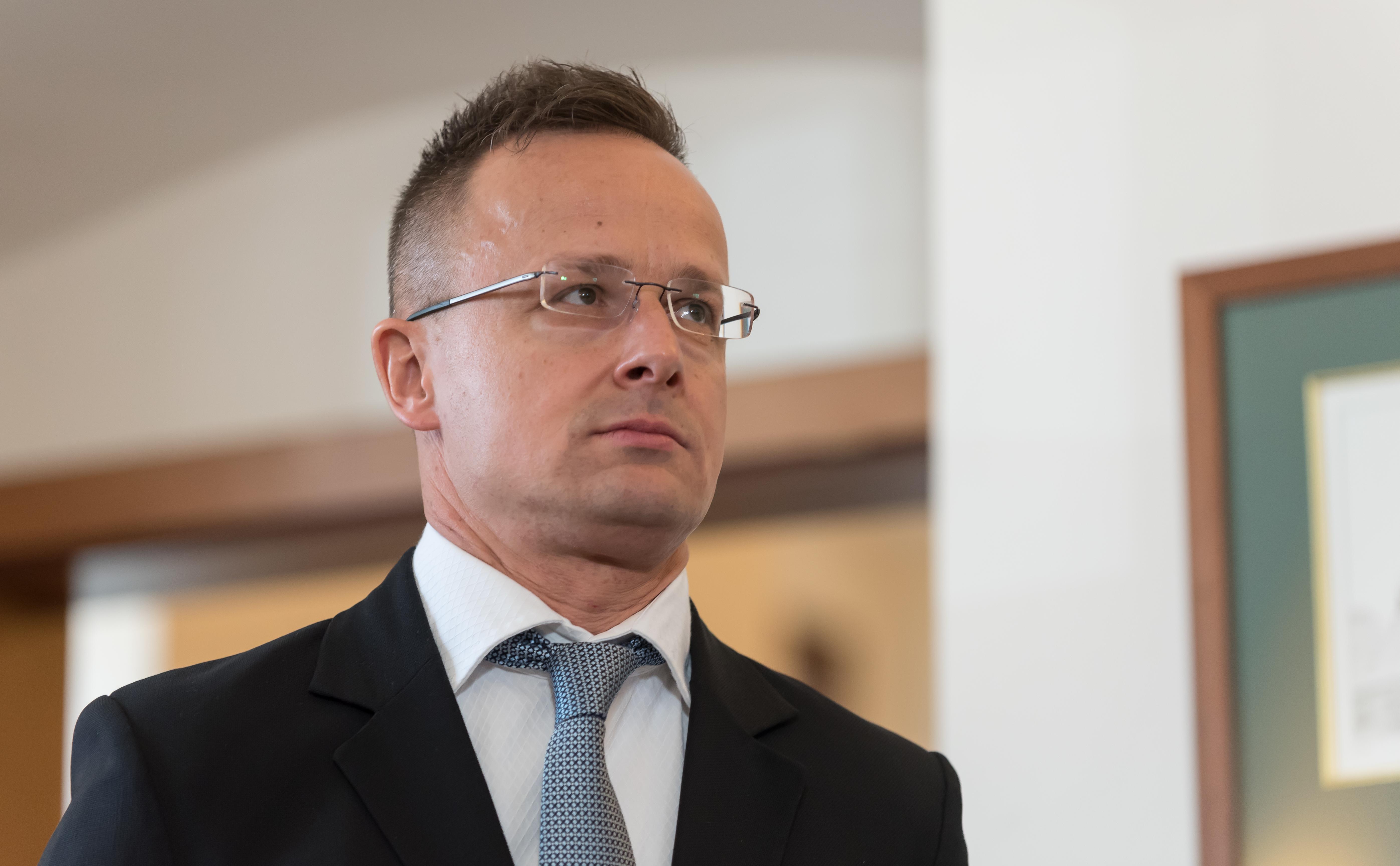  Глава МИД заявил о нежелании Венгрии говорить о каких-либо санкциях 