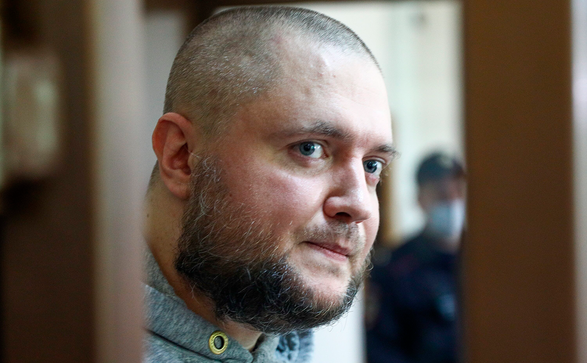 Суд приговорил основателя «Омбудсмена полиции» к пяти годам колонии