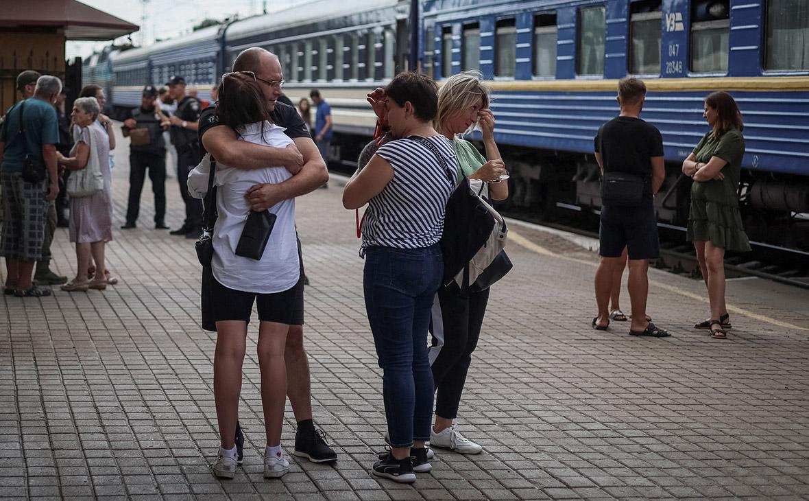 В Киеве сообщили о начале обязательной эвакуации из Донецкой области
