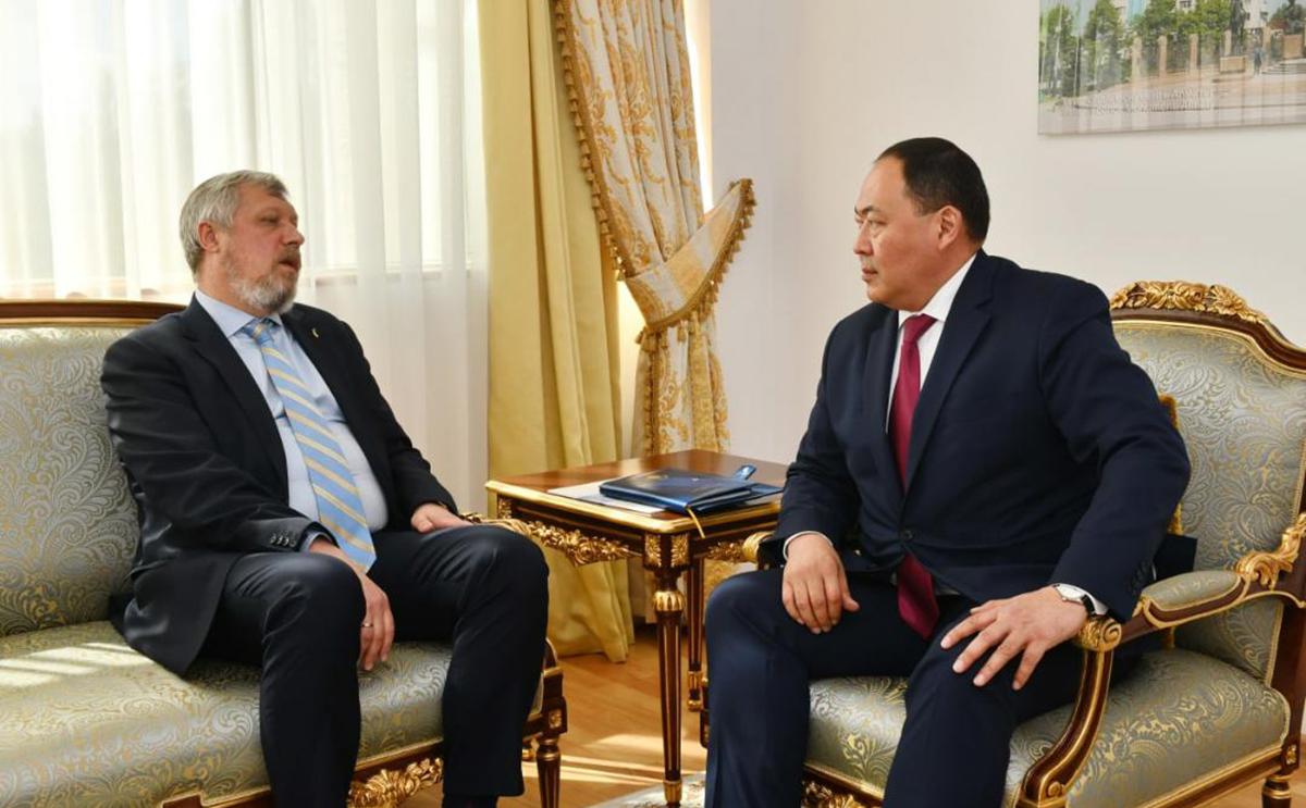 Посла Украины вызвали в МИД Казахстана после слов об убийстве русских