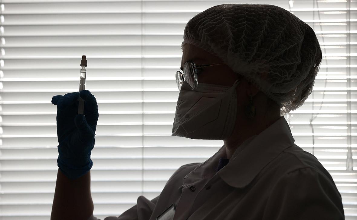 Главный инфекционист объяснил назальную вакцинацию «Спутником» в Курске