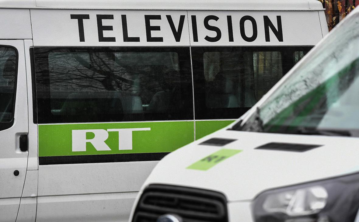 RT сообщил о попадании съемочной группы под обстрел в Запорожской области