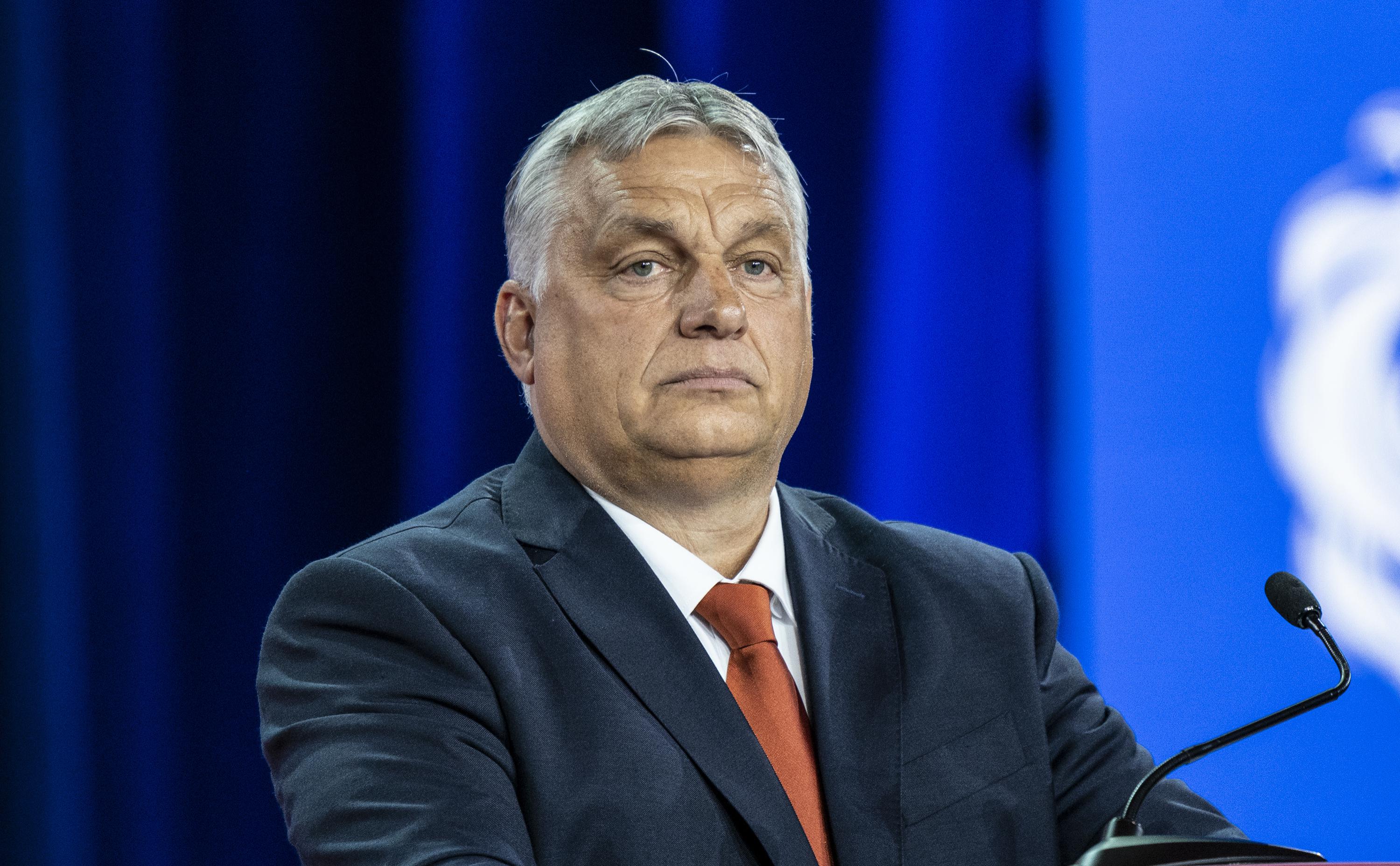 Орбан упрекнул ЕС за санкции «энергетических карликов» против России