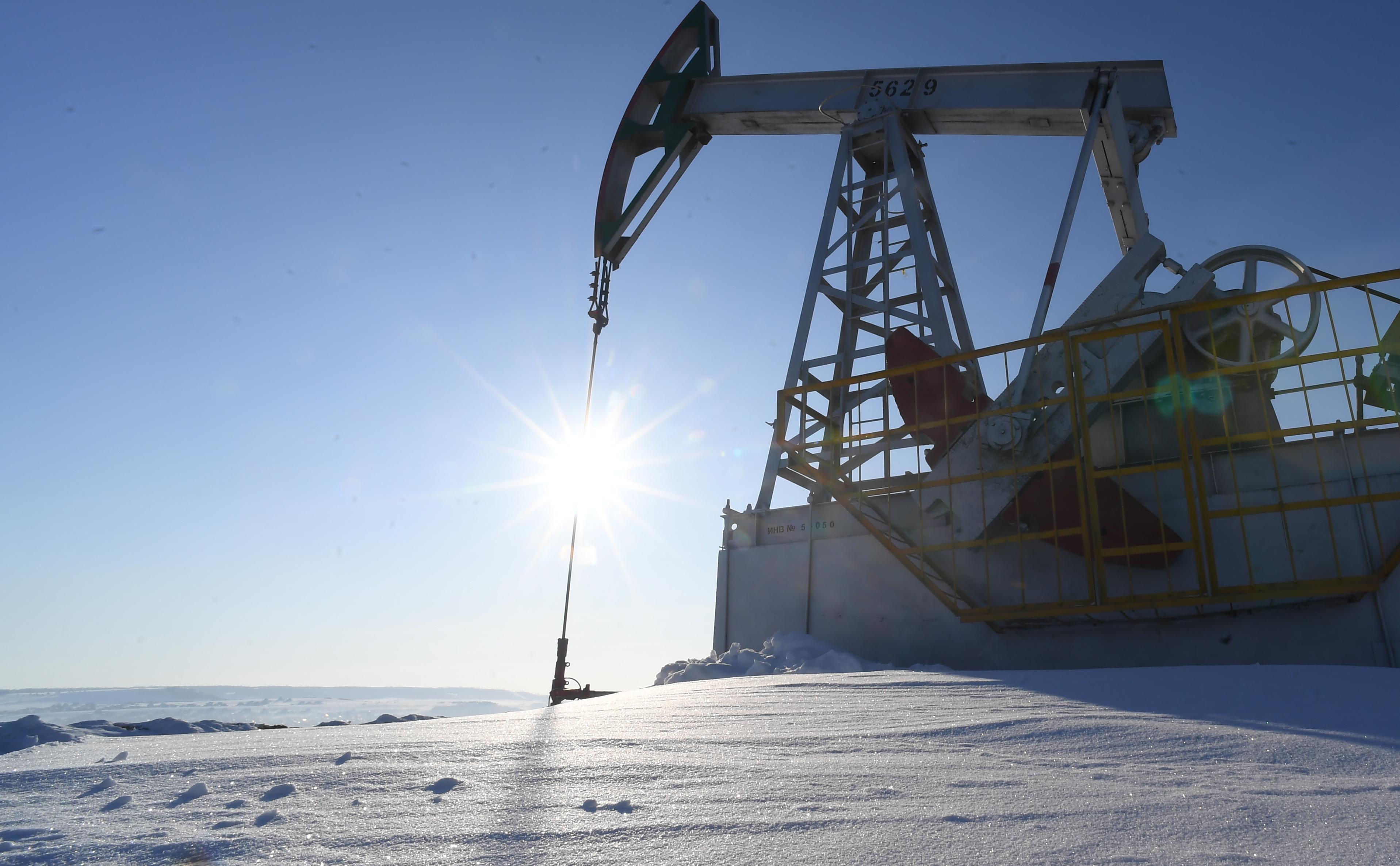  США пригрозили штрафами за покупки российской нефти не по предельной цене 