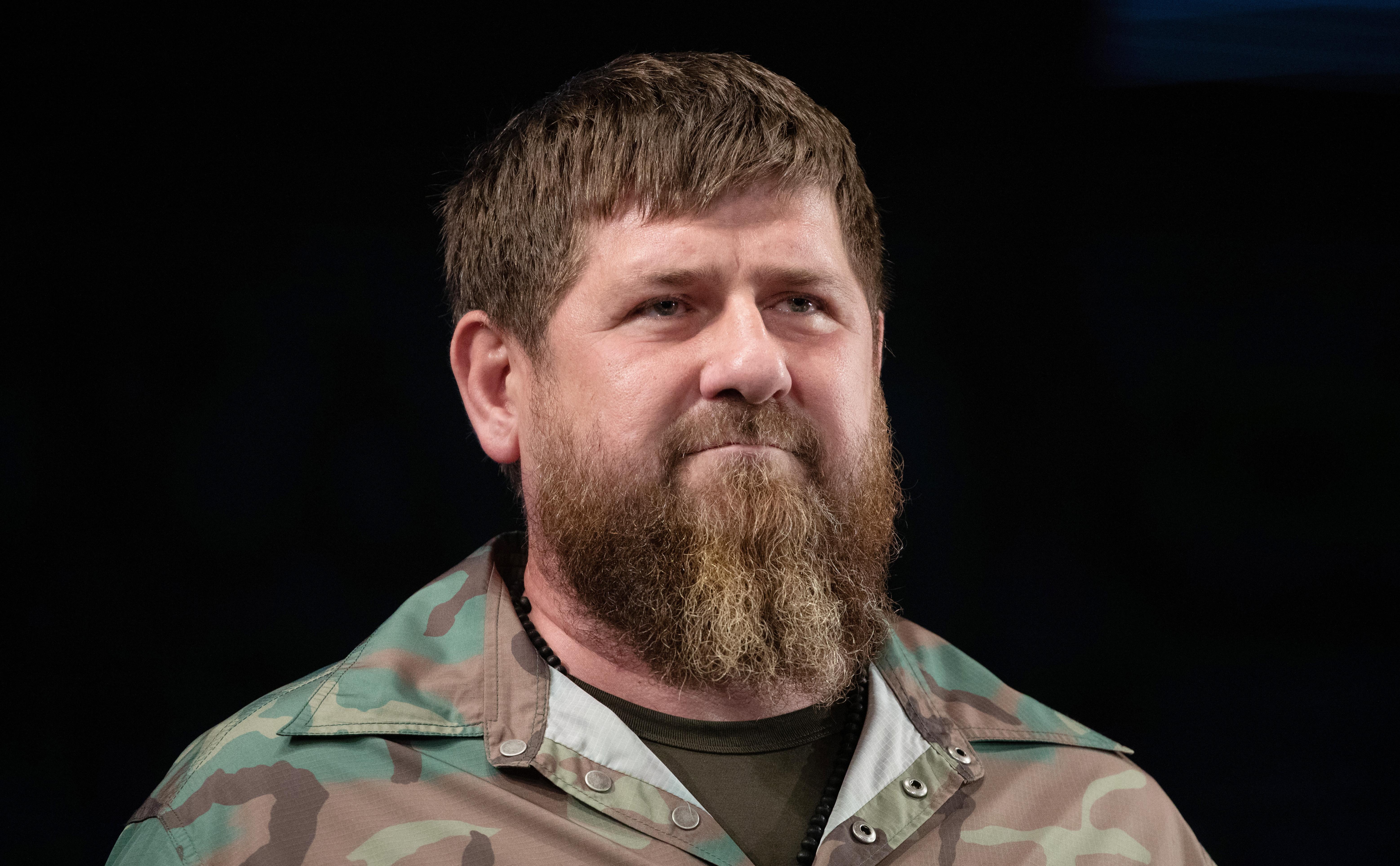  Кремль назвал пока не материализовавшимися слова Кадырова об отставке 