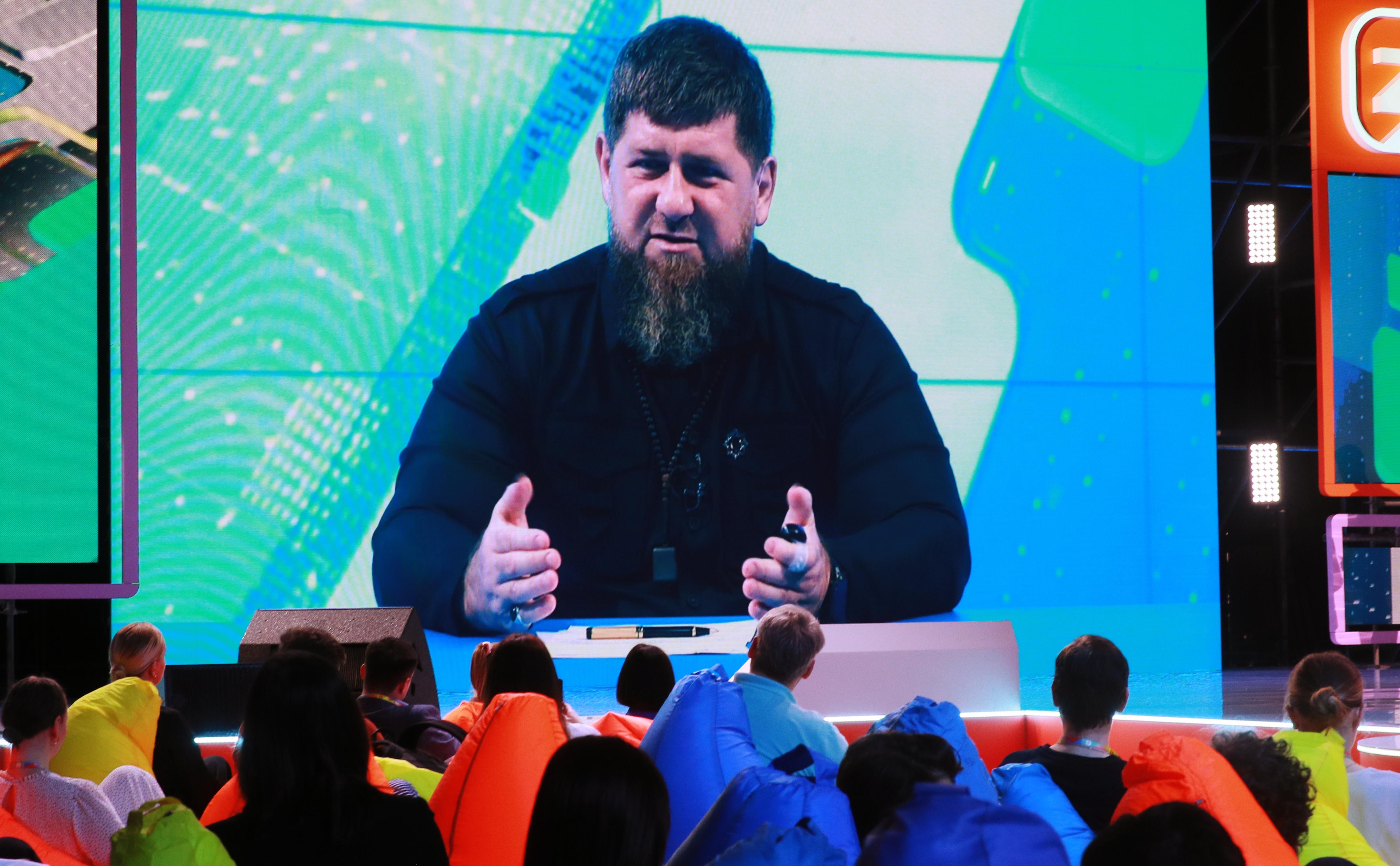  Кадыров пообещал добраться до &laquo;находящегося в зоне спецоперации&raquo; Закаева 