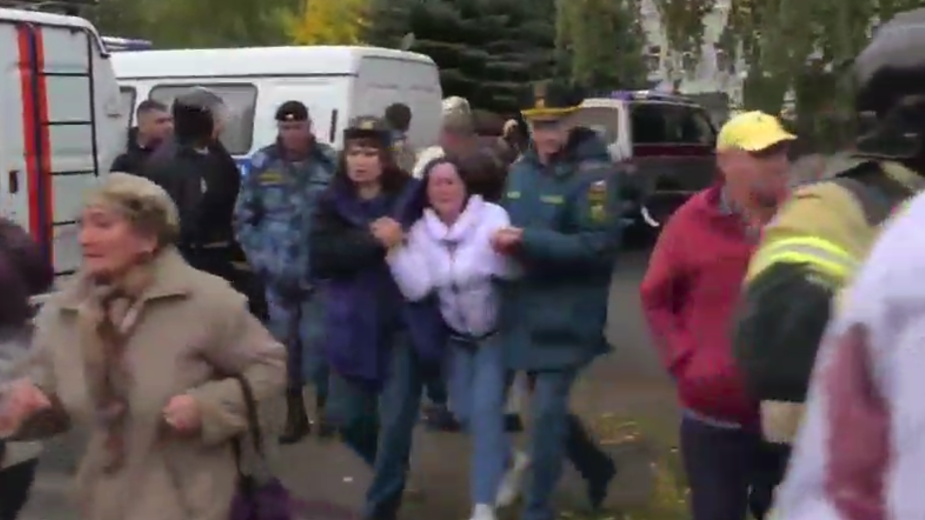  Число жертв стрельбы в ижевской школе выросло до 13 
