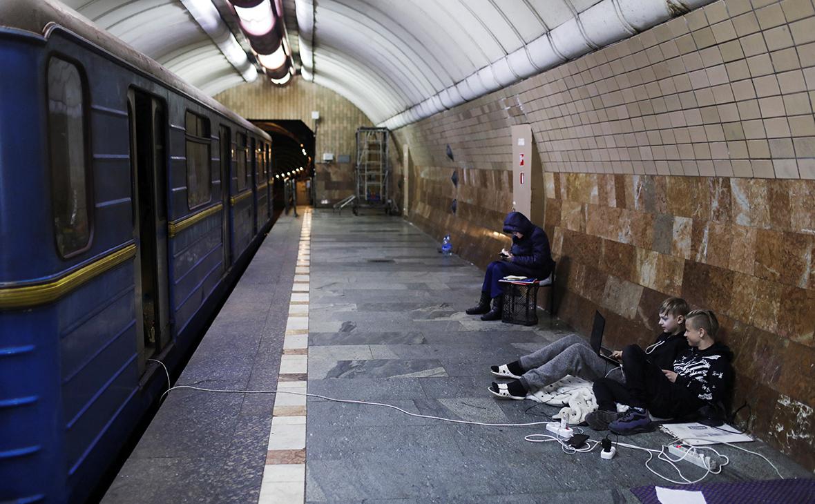 В Харькове снова остановило работу метро