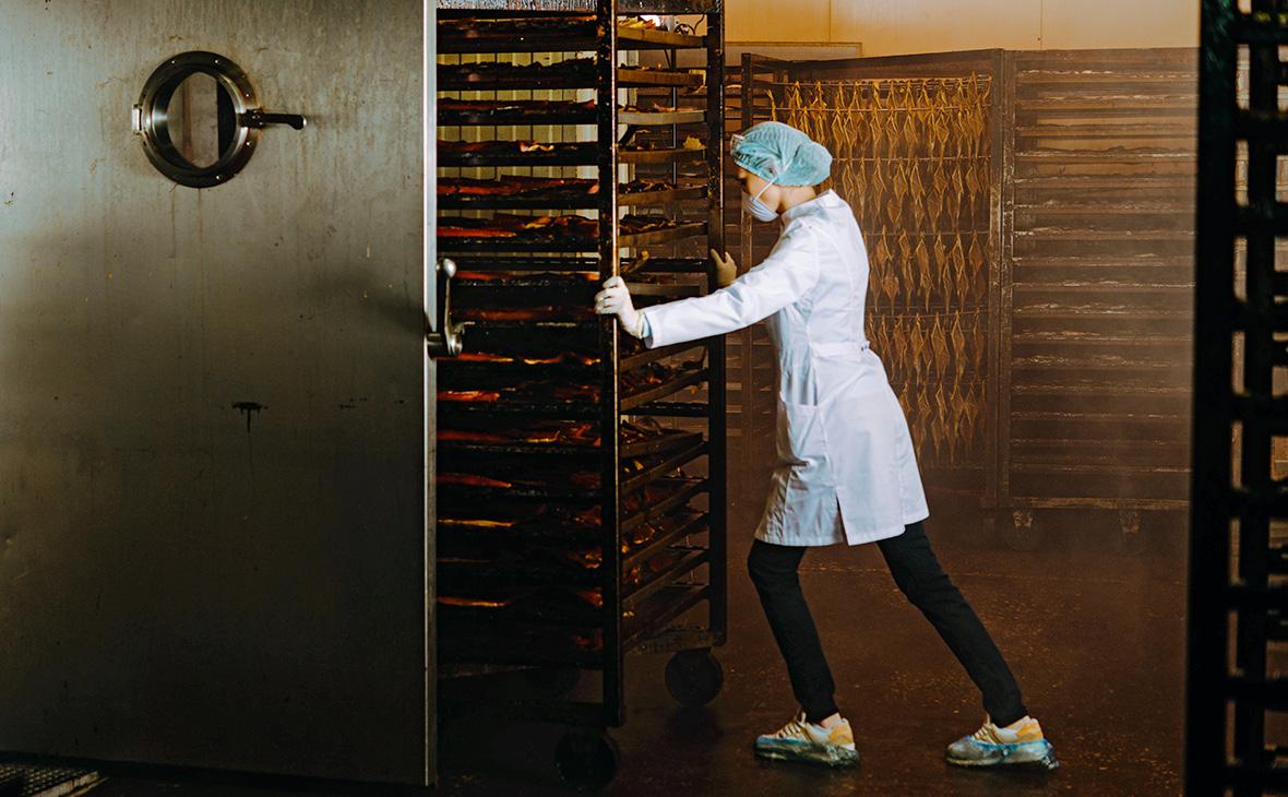 Производители предупредили о риске нехватки печей для копчения рыбы