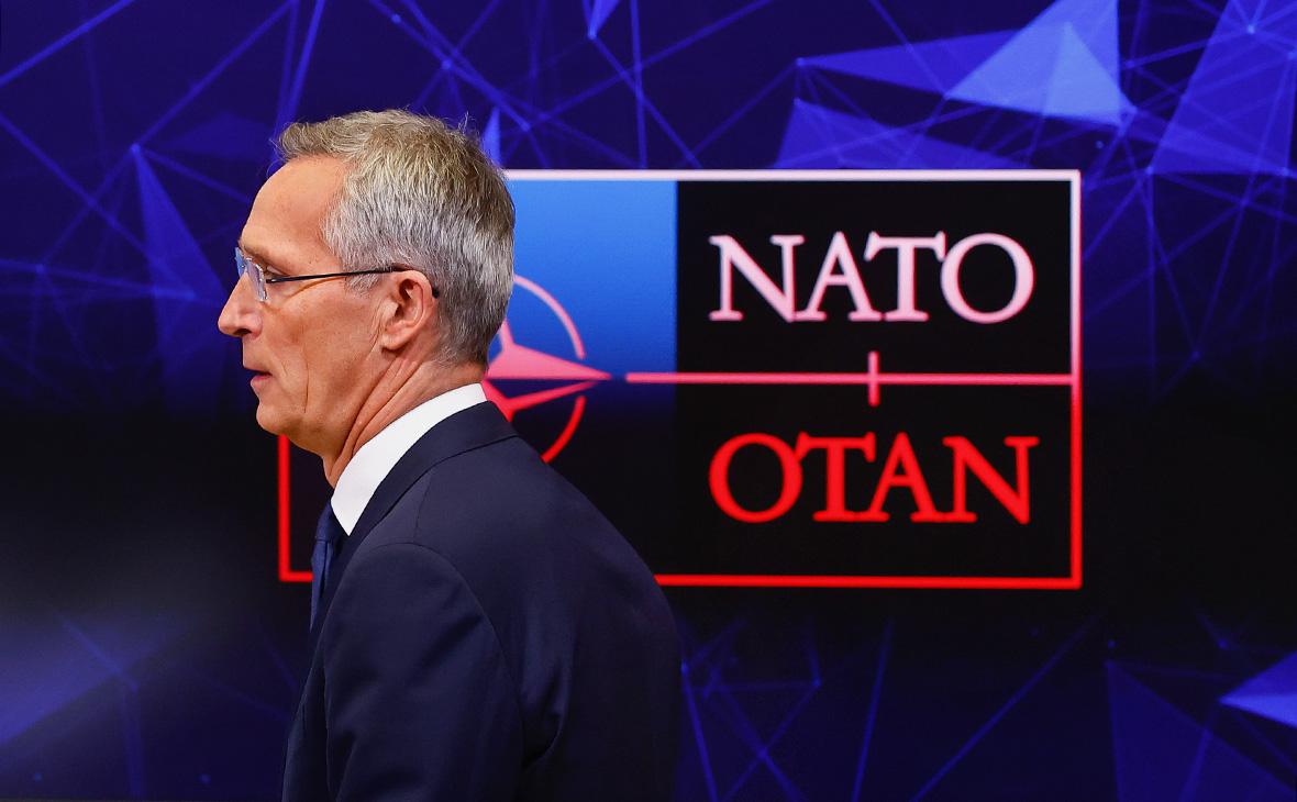  Экс-глава ЦРУ назвал условие вмешательства США в конфликт на Украине 