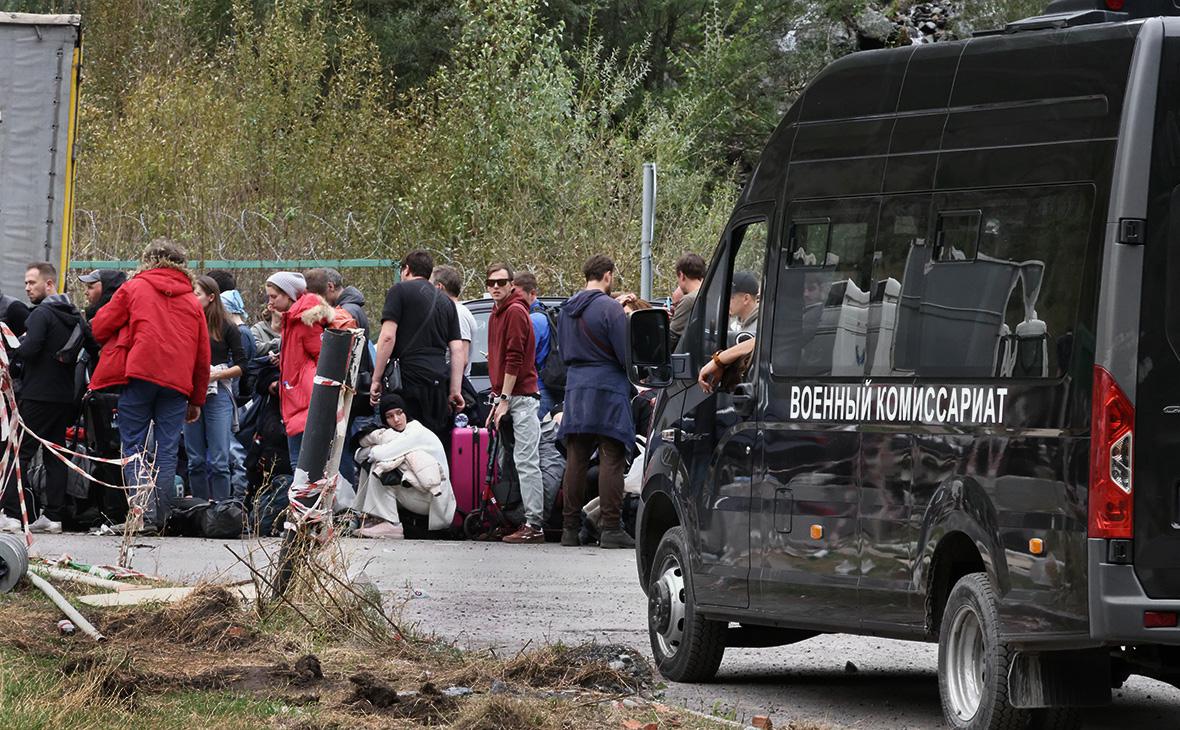 В Северной Осетии назвали число повесток, врученных на границе с Грузией