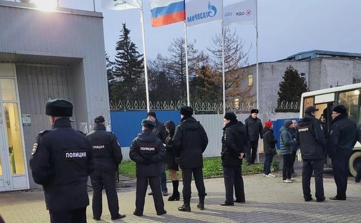 «Ростех» обеспокоился из-за раздачи повесток на предприятии в Рыбинске