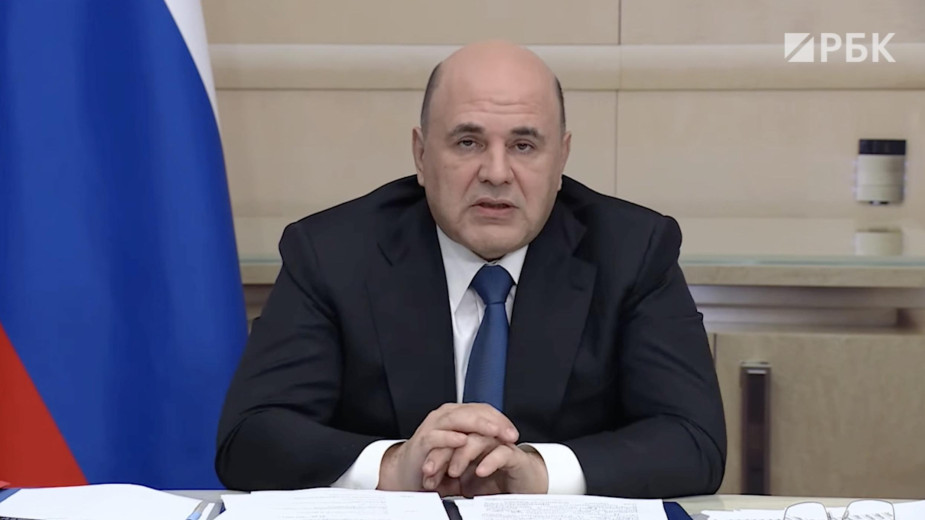 Мишустин предложил подключить все мощности к производству средств защиты 