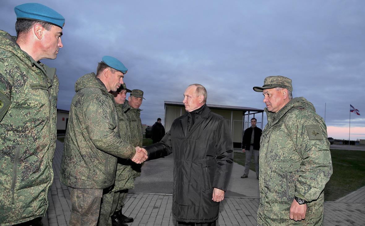 Путин во время посещения полигона под Рязанью отдельно встретился с Шойгу