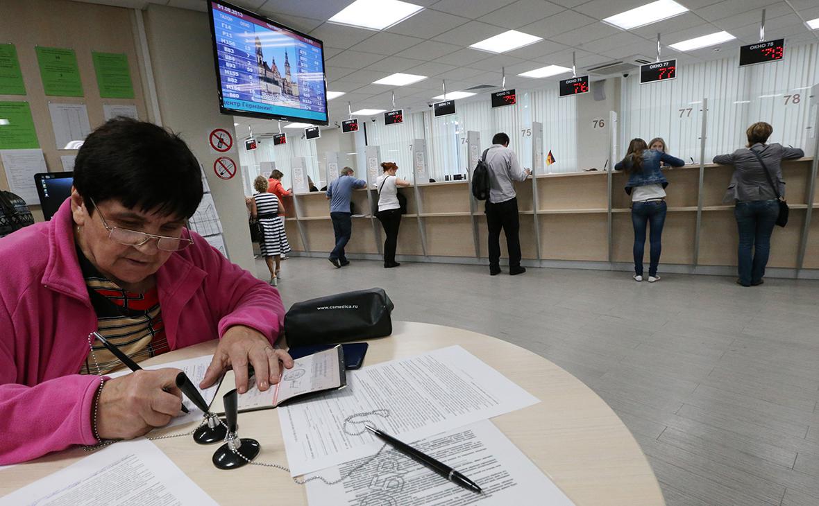  Берлин заявил, что адаптировал визовую политику для россиян к правилам ЕС 