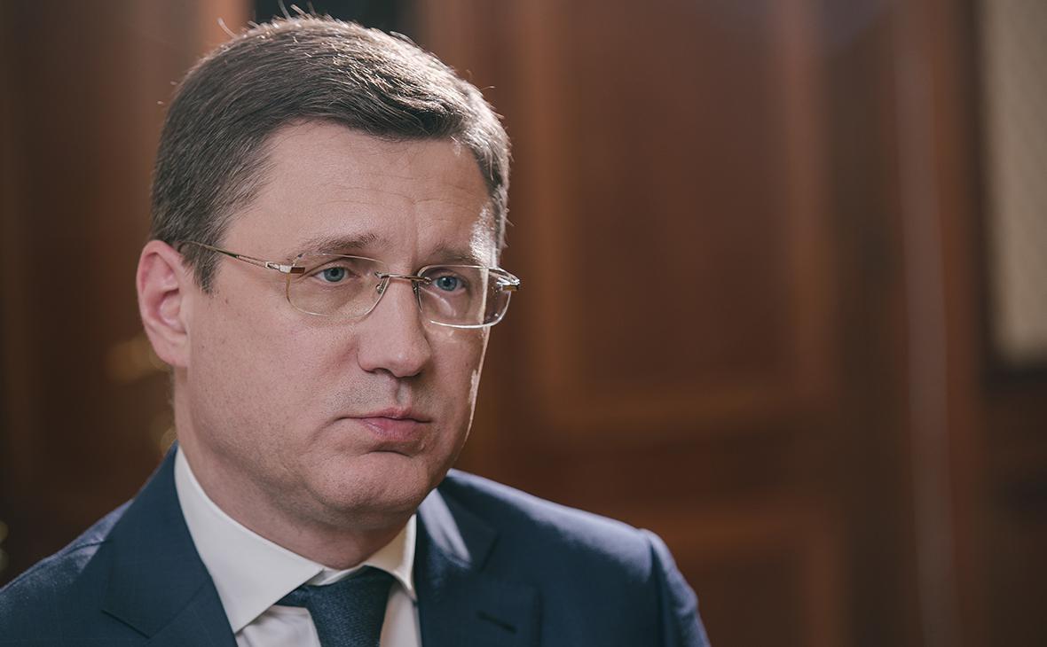 Новак пообещал не поставлять нефть в страны, которые введут потолок цен
