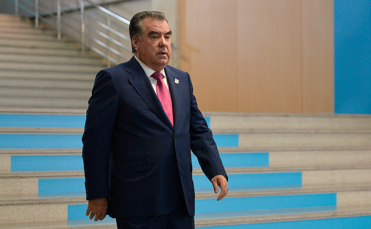  Президент Узбекистана наградил Путина орденом &laquo;Дустлик&raquo; высшей степени 