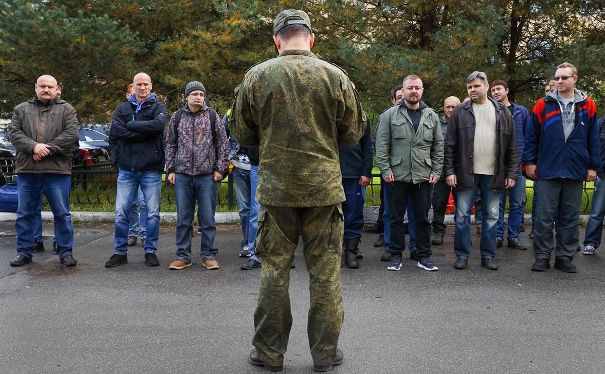  Власти объяснили отправку повестки не служившей петербурженке &laquo;сбоем&raquo; 