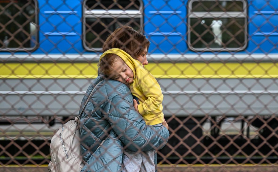 Глава партии Зеленского призвал украинцев запастись едой