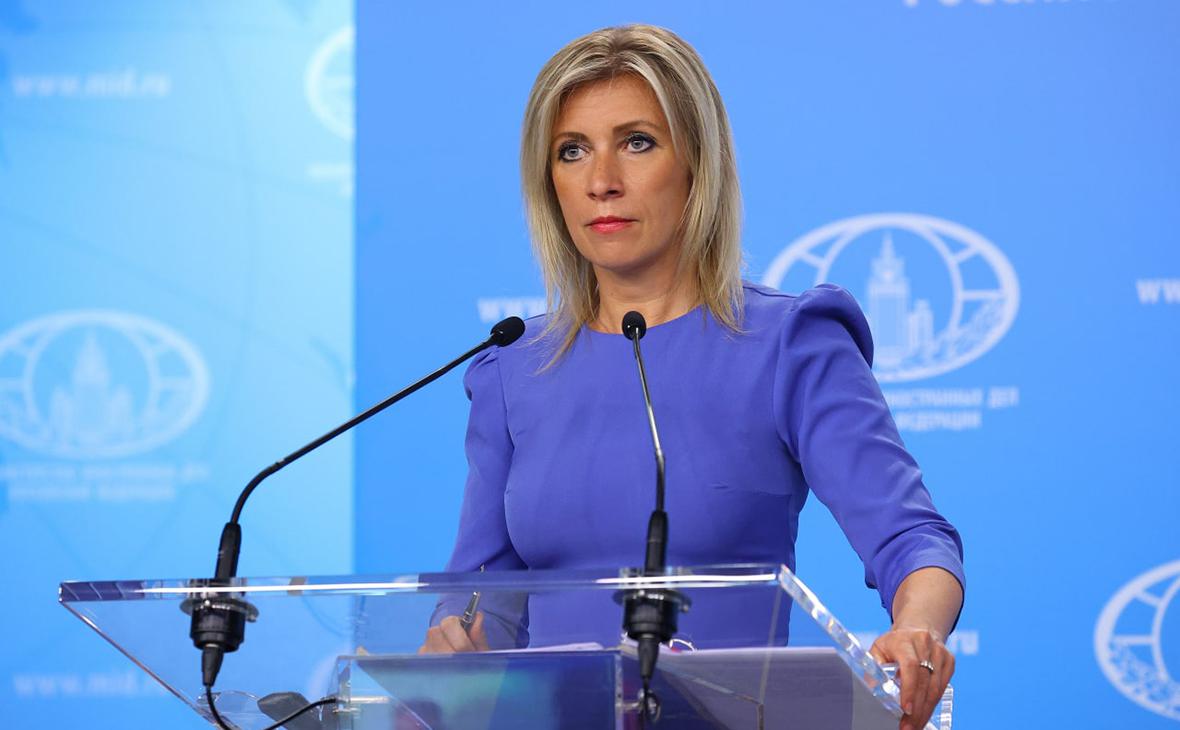 Захарова предложила Польше извиниться за вызов российского посла