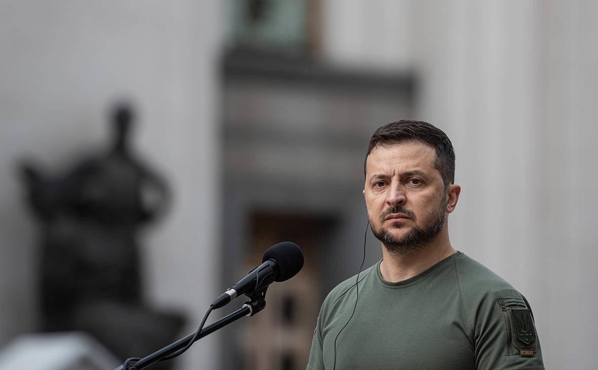 Песков связал признание Time Зеленского человеком года с мейнстримом в ЕС