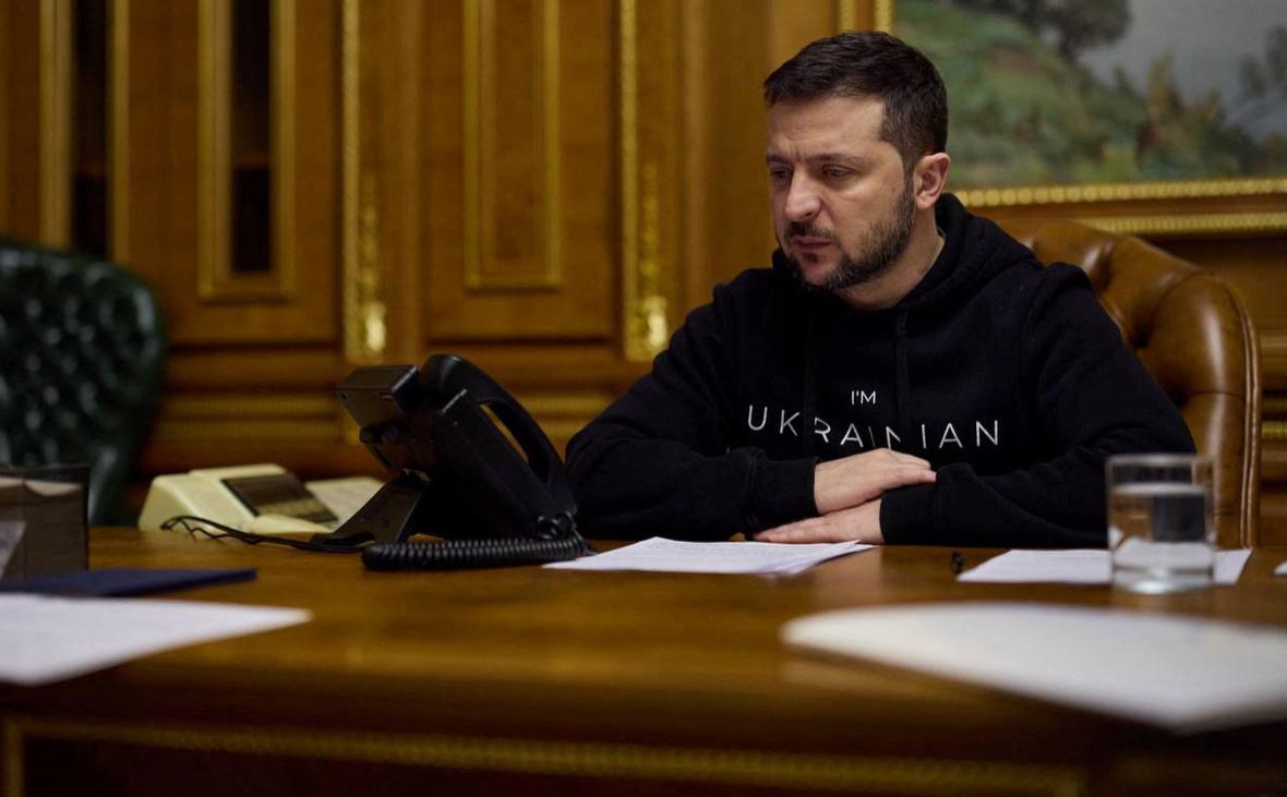 Зеленский назвал ситуацию в Донбассе тяжелой и мучительной