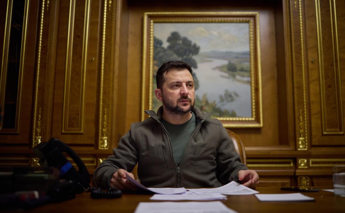  Зеленский пригласил Маска посетить Украину 