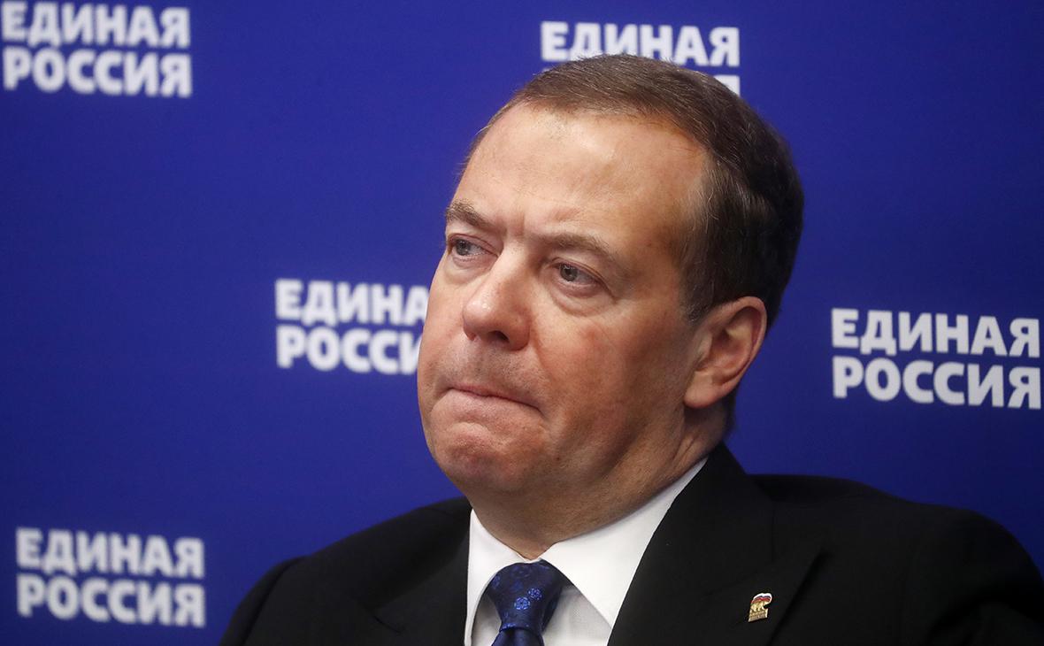 Медведев не увидел смысла отвечать на «бред» Киева про уничтожение России