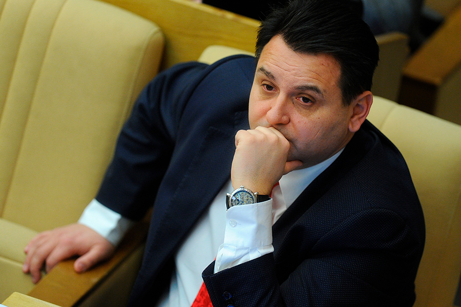  Доступ к делу: уголовные преследования российских парламентариев 