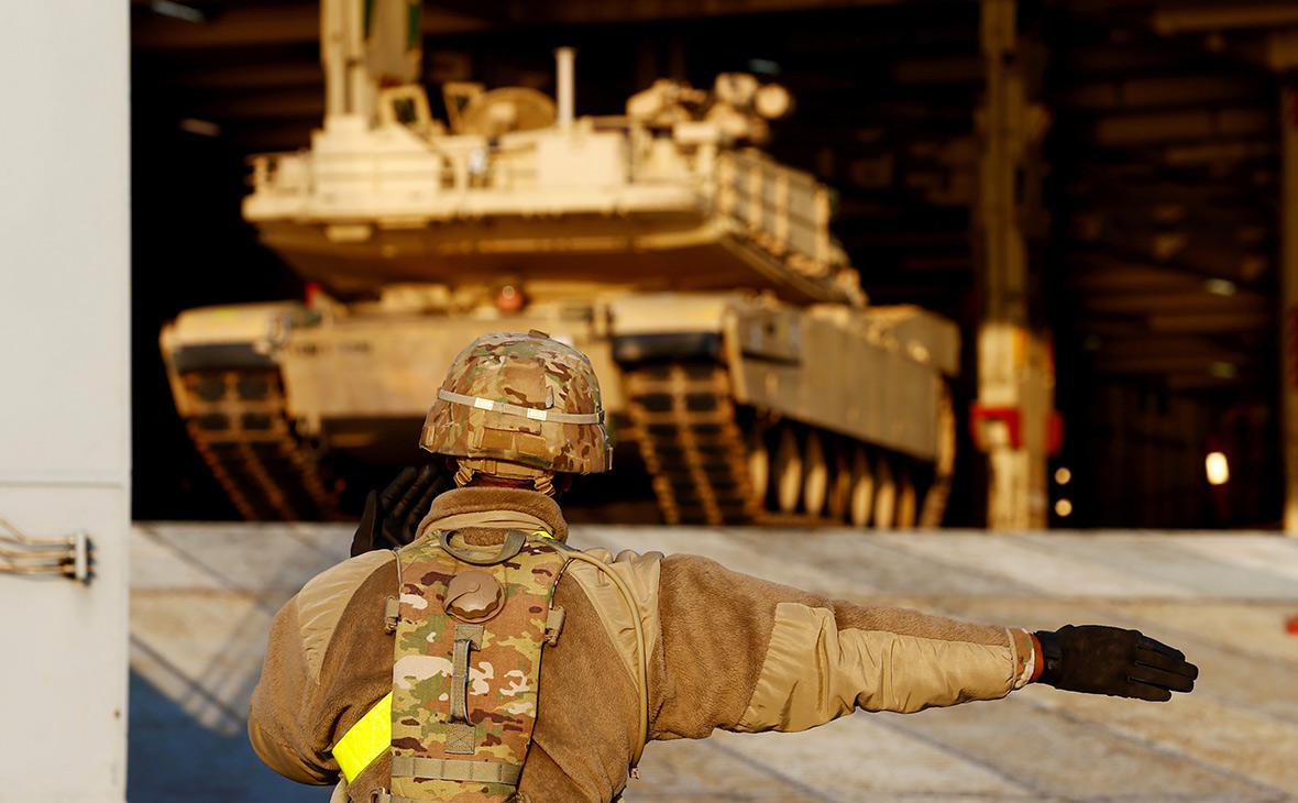 WP узнала срок отправки США танков Abrams на Украину