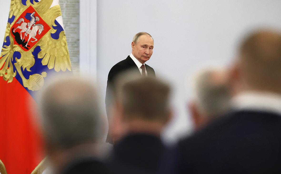 Путин заявил, что россиян не так просто оболванить фейками