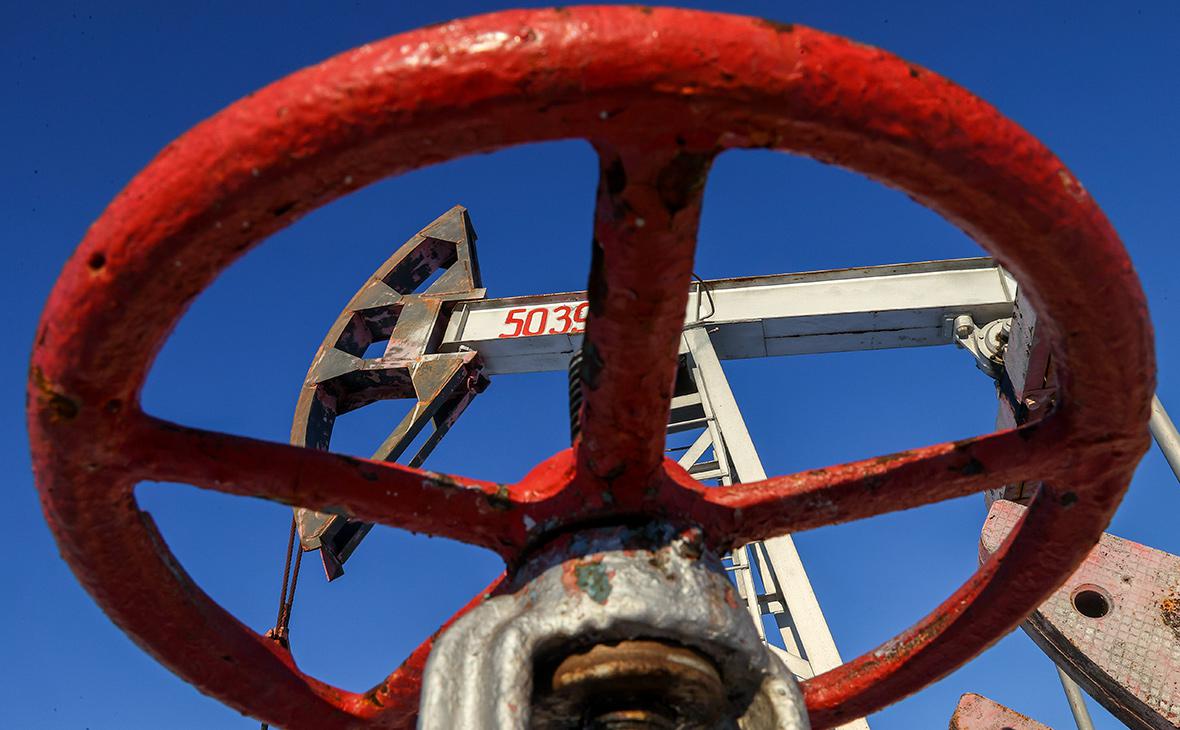 Правительство предложило изменить порядок расчета цены нефти для налогов