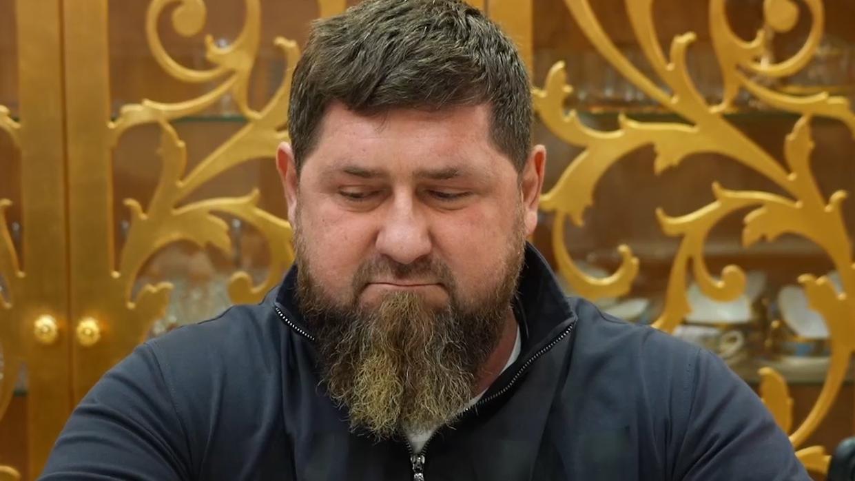  Командир &laquo;Ахмата&raquo; рассказал Кадырову об отравлении 