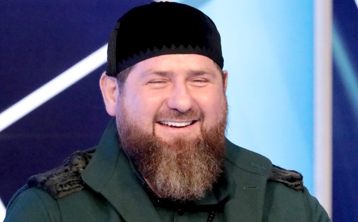 Кадыров объяснил должности родни словами «кому доверяю, того и назначаю»