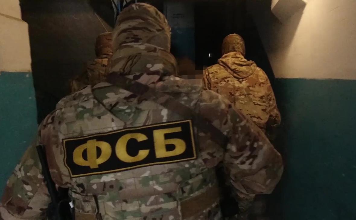  ФСБ задержала двоих россиян по подозрению в передаче данных Украине 