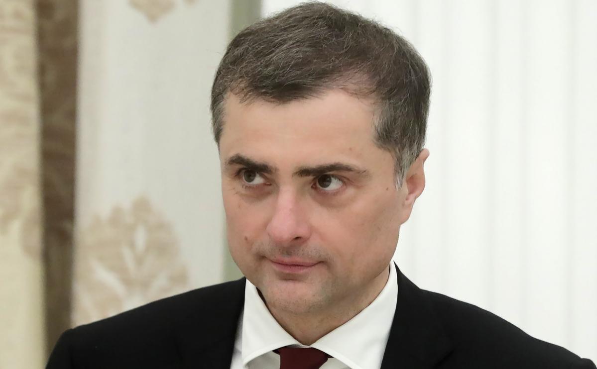 Сурков рассказал в стихах о «зимнем кошмаре» и «геенне снежной»