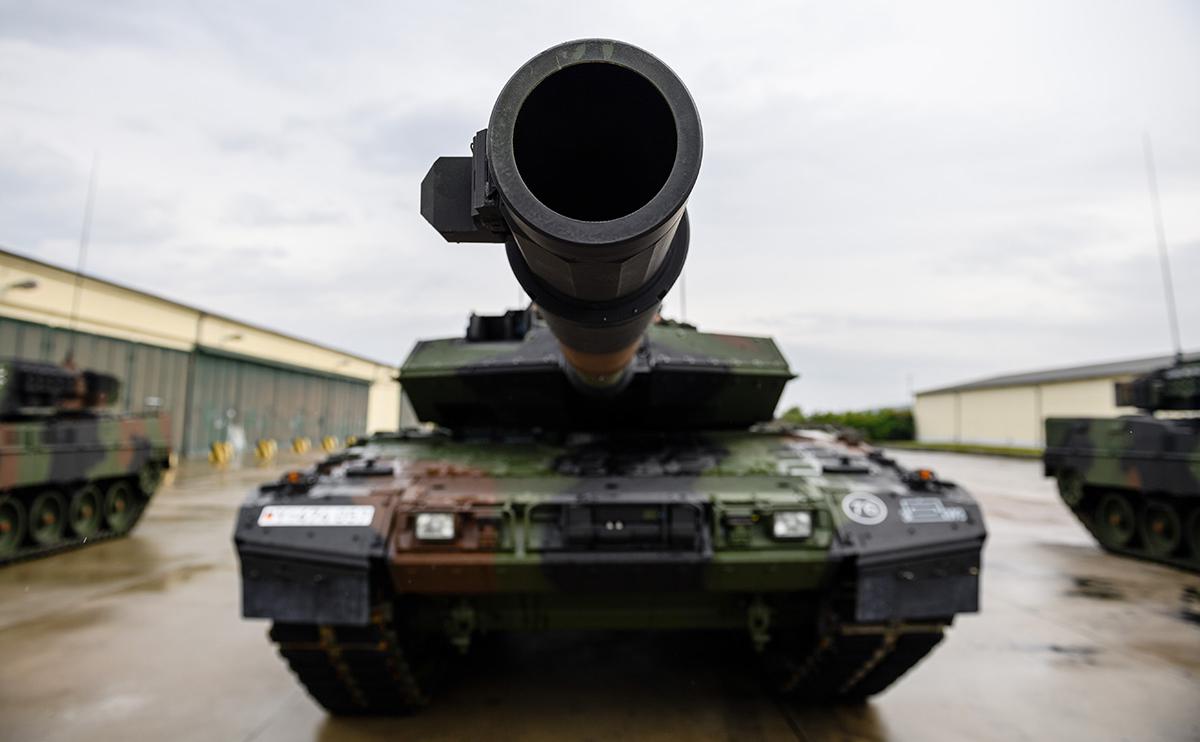 Шольц подтвердил получение Украиной 18 танков Leopard из Германии