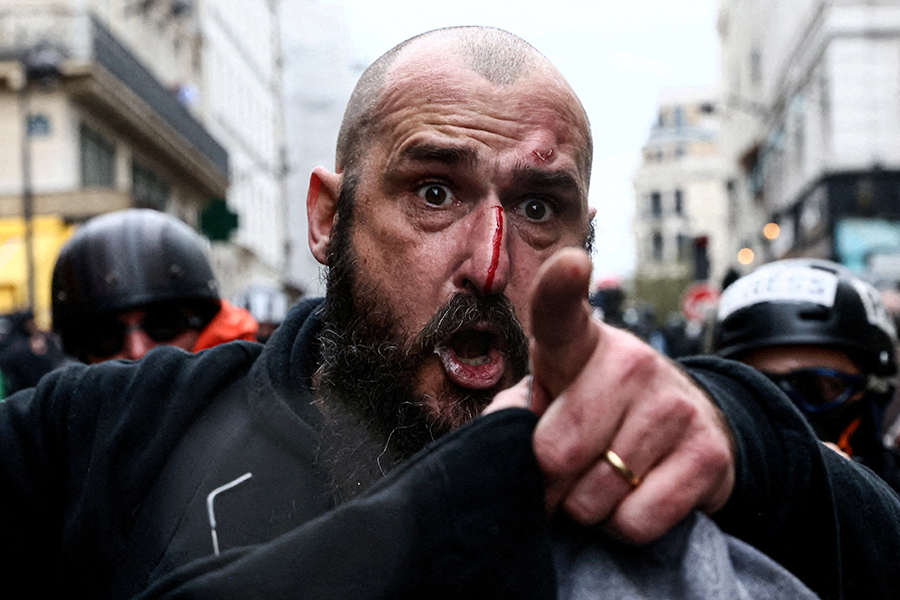 Хроника протестов во Франции из-за пенсионной реформы. Фотогалерея