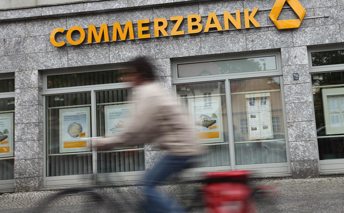 Польский банк заявил о приостановке Commerzbank платежей в Россию