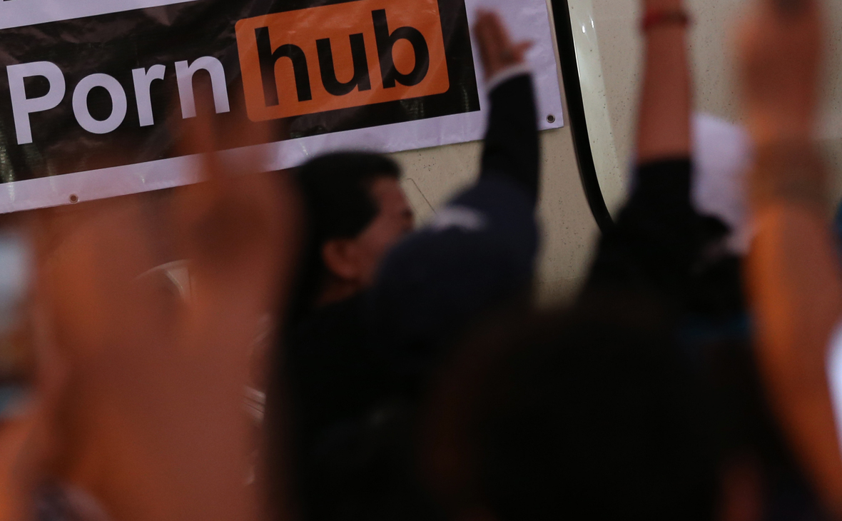 Владельца Pornhub купила канадская инвестиционная фирма