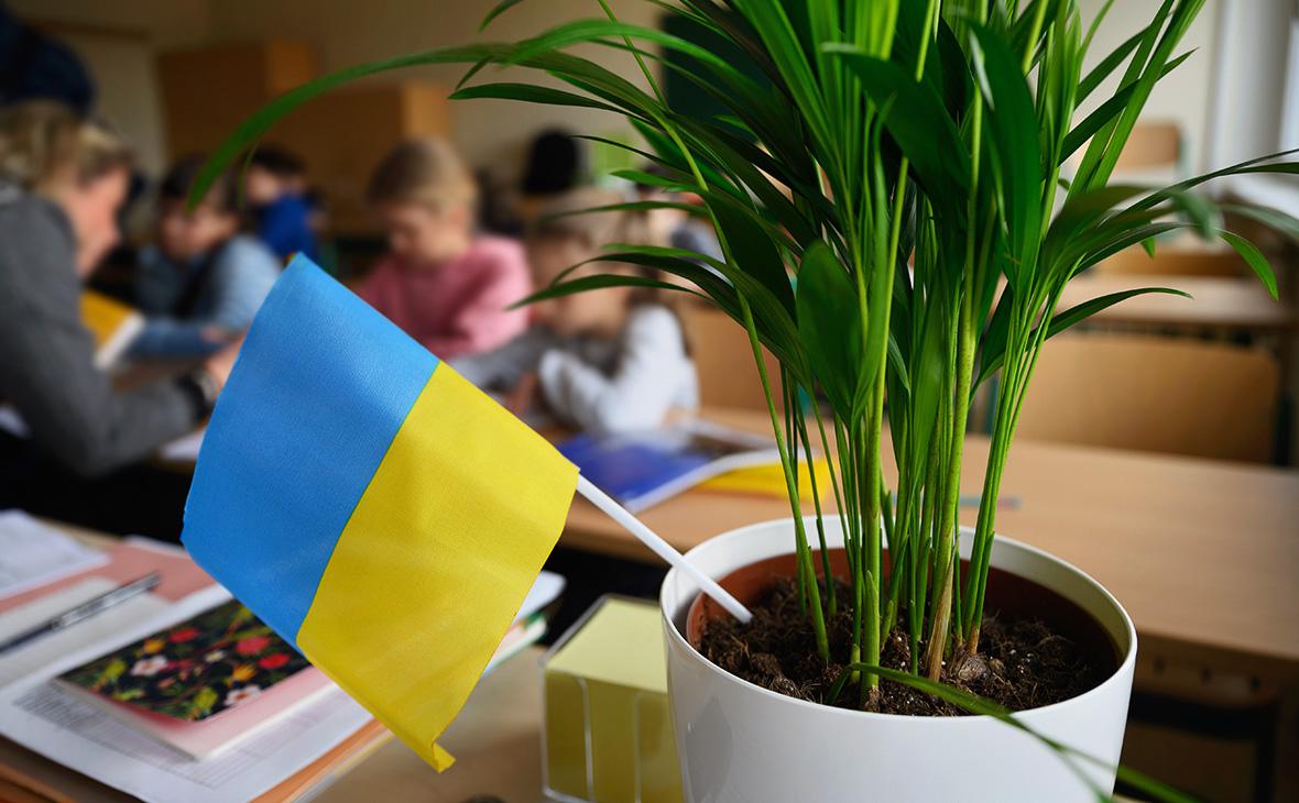  Уехавших из Польши украинцев обязали вернуть выданные пособия 