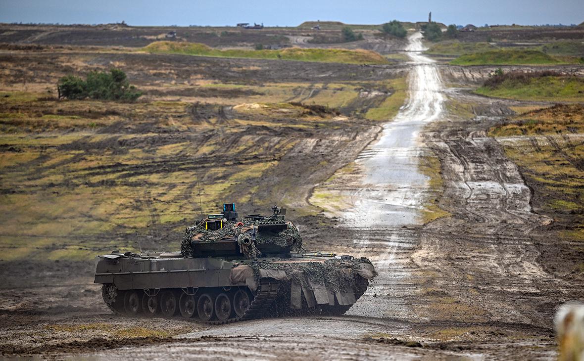  Польша передала Украине 10 танков Leopard 