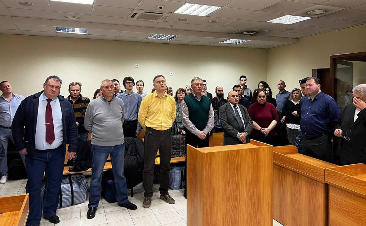 Суд в Москве отправил в колонию пятерых сторонников «Свидетелей Иеговы»