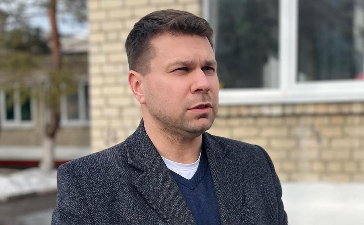 Не платившего за обеды начальника управления МВД осудили за взятки