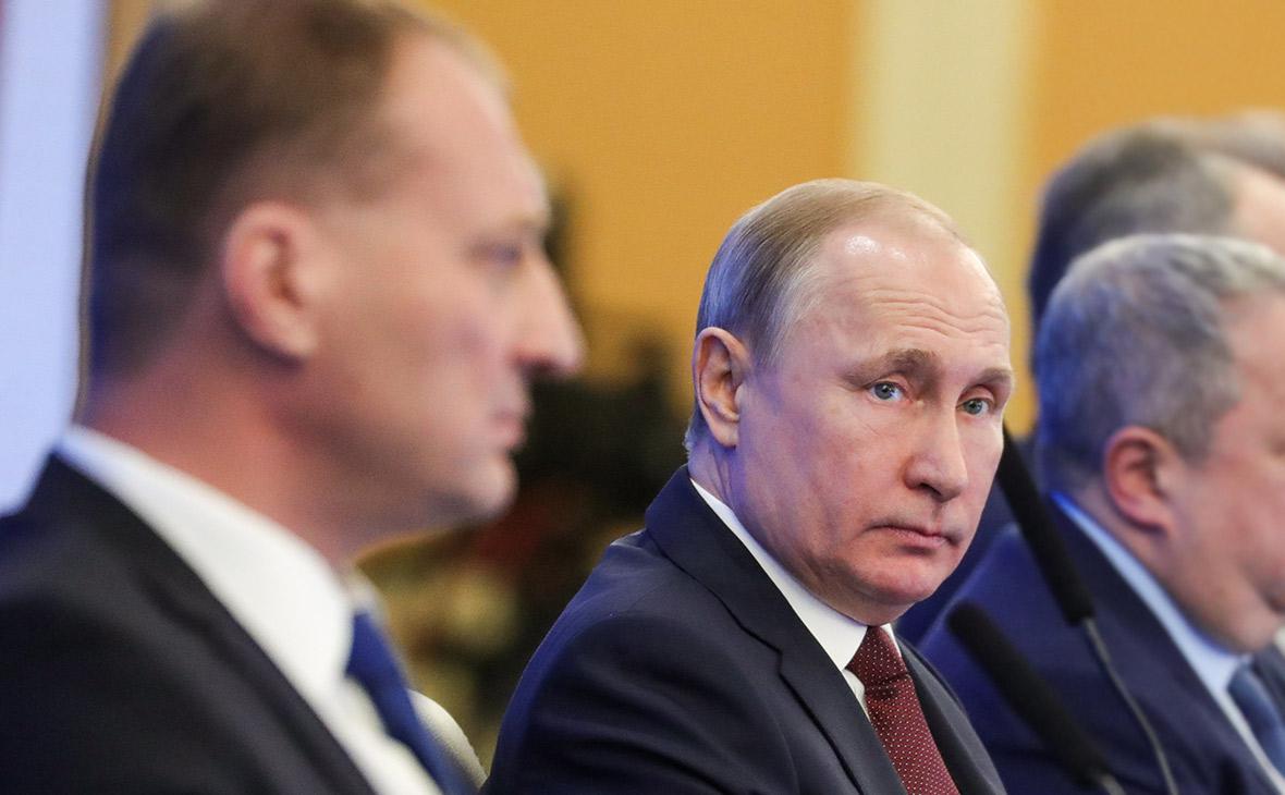 Bloomberg рассказал о темах первой за год встречи Путина с бизнесом