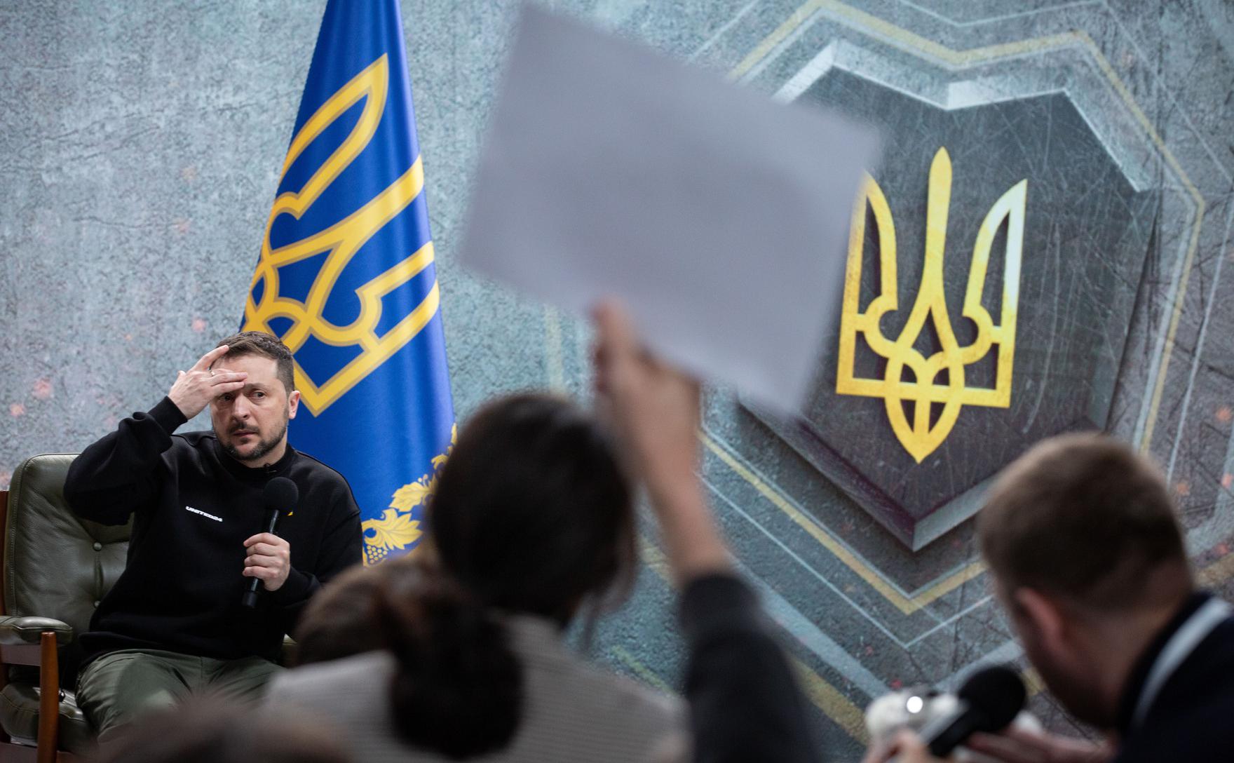  На сайте Зеленского зарегистрировали петицию о запрете урановых снарядов 
