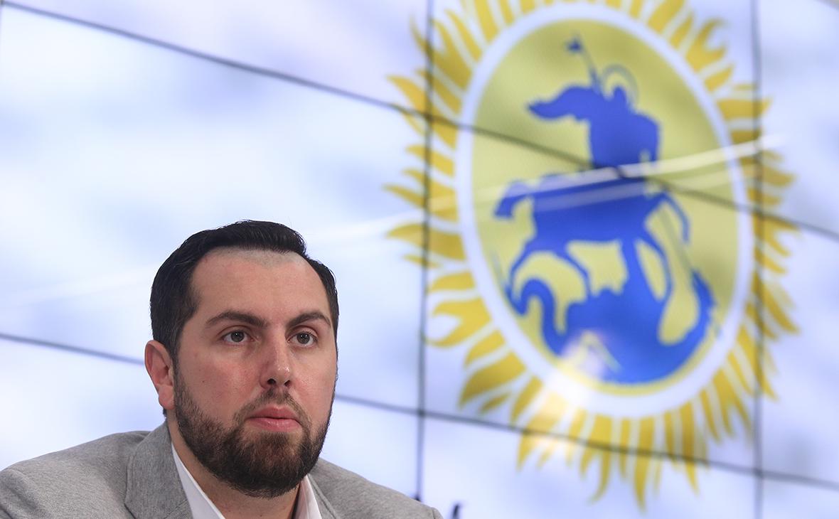 США обвинили &laquo;антиглобалиста&raquo; и офицеров ФСБ во &laquo;вредоносном влиянии&raquo;