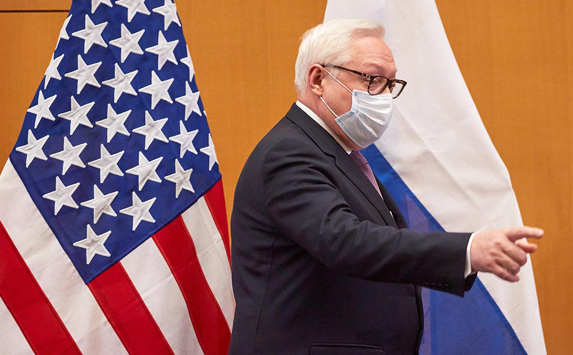 В МИДе заявили о «крахе» отношений России и США