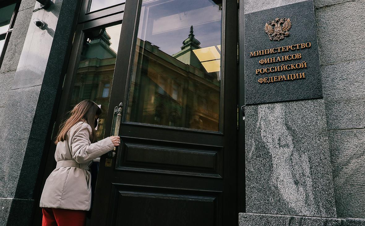 К ГТЛК подали иск на ₽3 млрд из-за долгов по евробондам